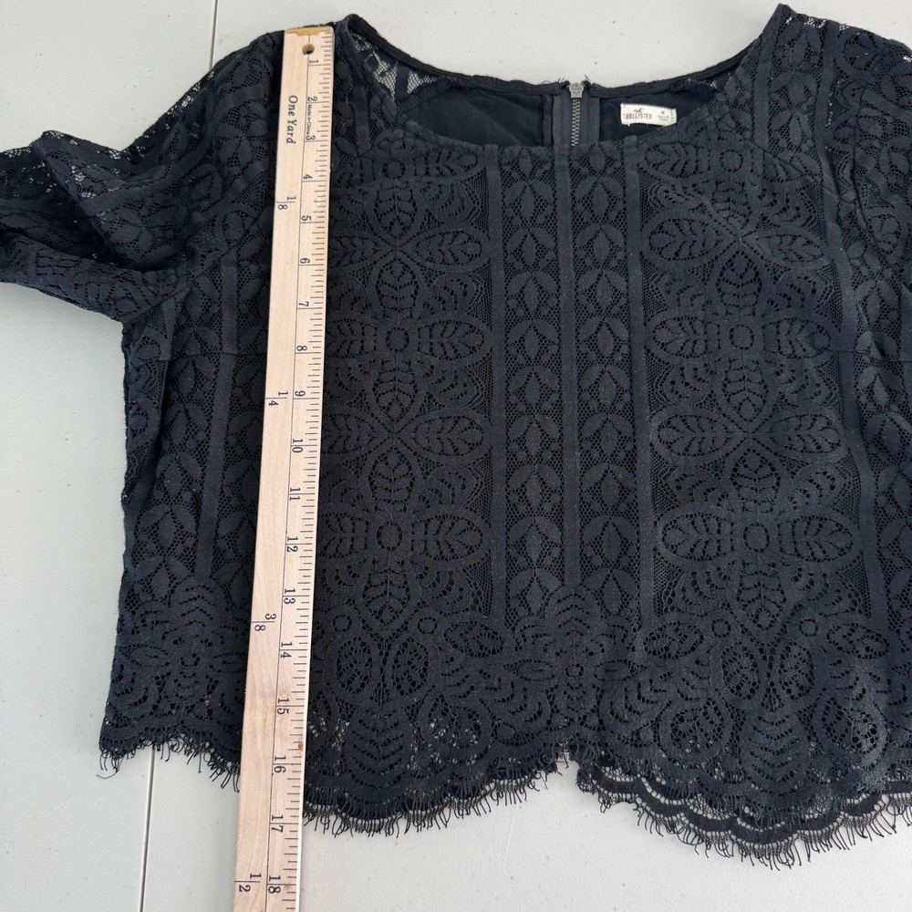 Hollister Lace Crop Top Sz M Black Long Sleeve Coquette Whimsigoth Y2K Going Out - Picture 7 of 9